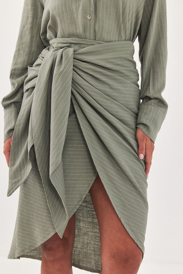 חצאית מעטפת מונאקו פשתן פסים ירוקה