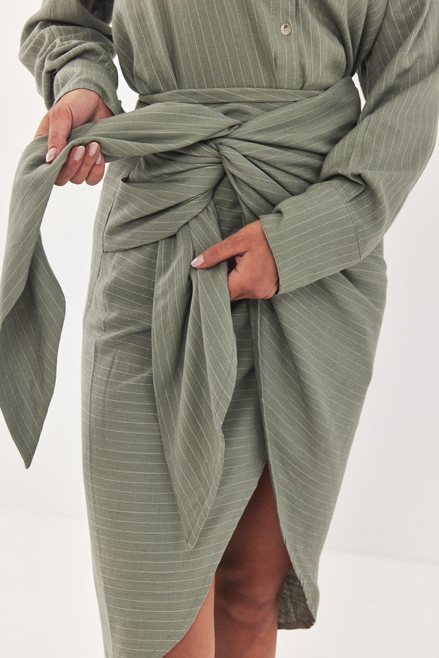 חצאית מעטפת מונאקו פשתן פסים ירוקה