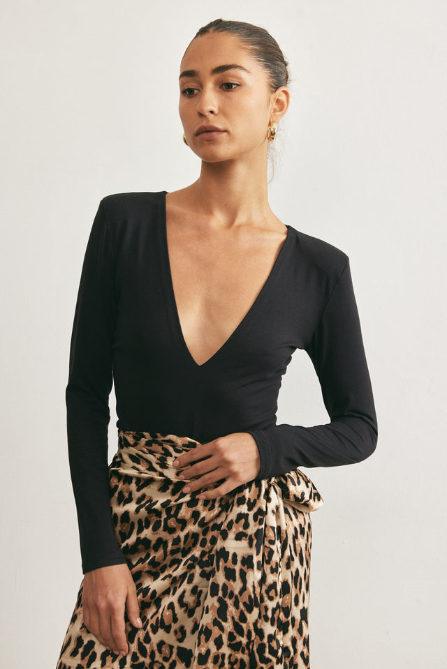 בגד גוף מפתח V עמוק כריות חום