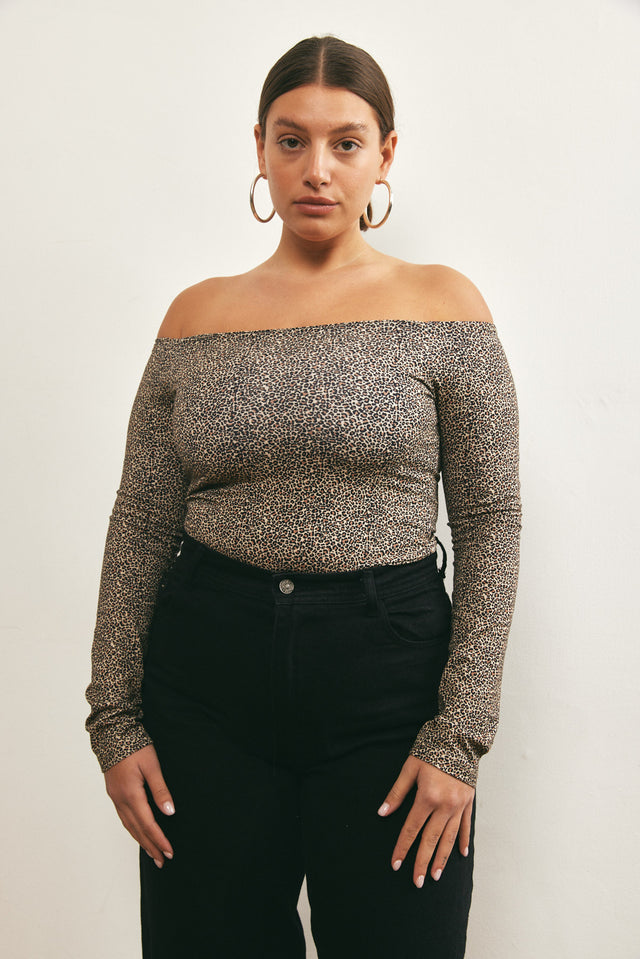 חולצה ארוכה אוף שולדרס מנומרת