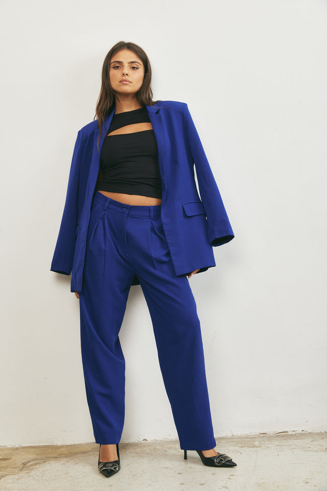 מכנסיים מחויטים מותניים נמוכות כחול רויאל