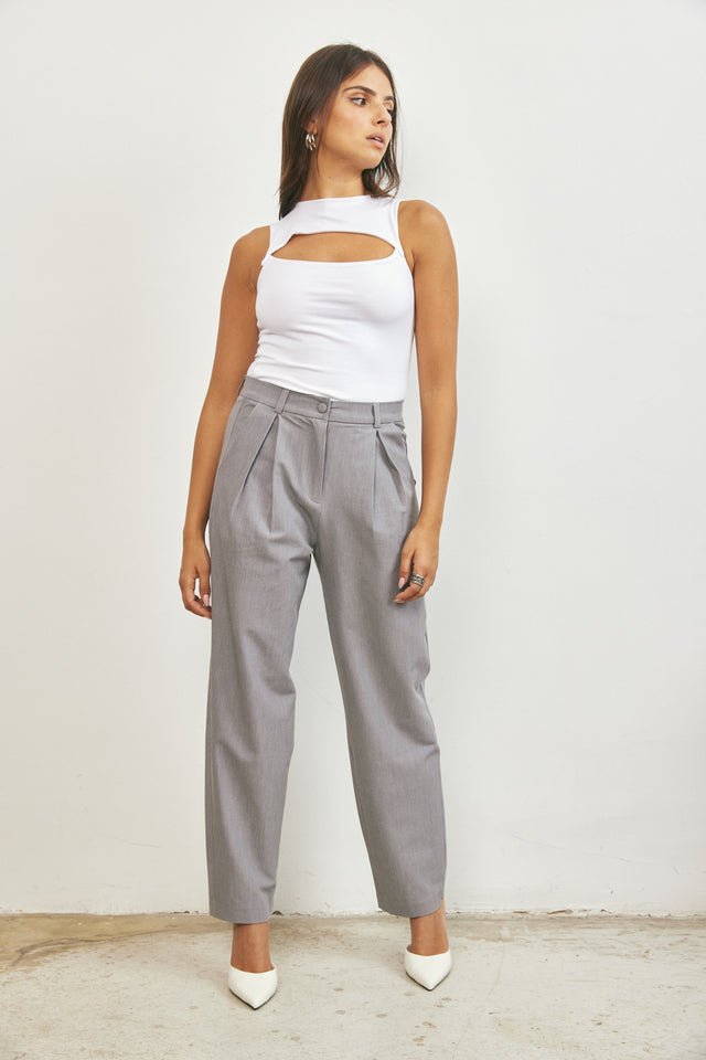 מכנסיים מחויטים מותניים נמוכות אפור קלאסי