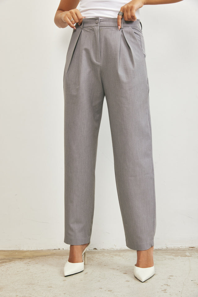 מכנסיים מחויטים מותניים נמוכות אפור קלאסי