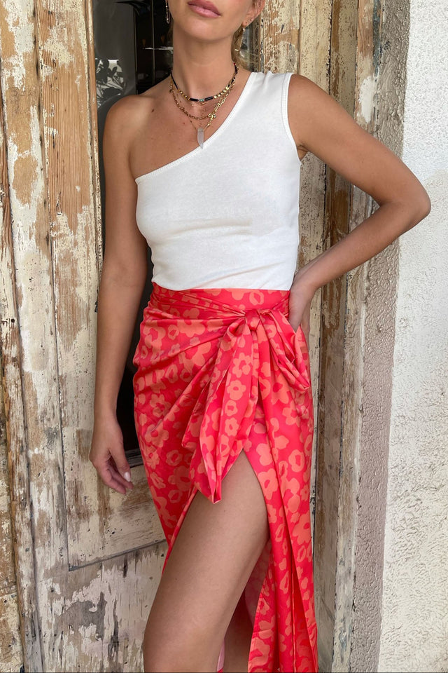 גופיית ליידי וואן שולדר ריב לבנה