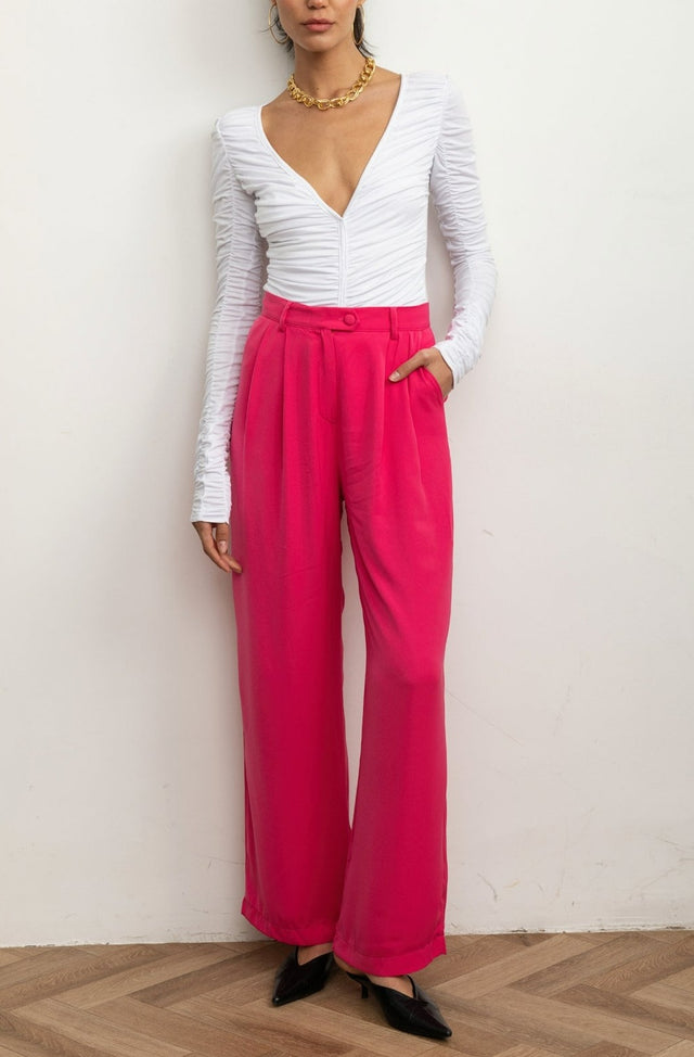 מכנסיים מחוייטים מתרחבים קוסמו ורודים