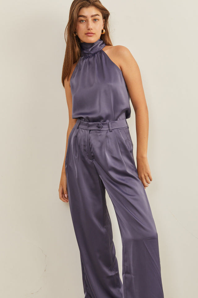 גופיית קולר סיקרט סאטן כחול עמוק