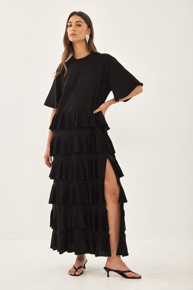 שמלת קומות דומיניק פפלום כותנה שסע שחורה