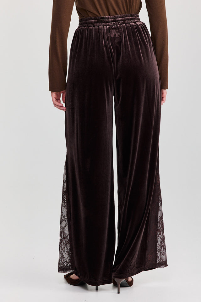 מכנסיים ספיריט מתרחבים גומי קטיפה משולש תחרה חום שוקולד