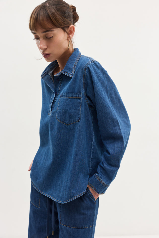 חולצת ג'ינס זואי פולו וואש כחול כהה