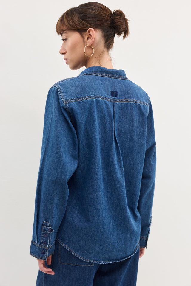 חולצת ג'ינס זואי פולו וואש כחול כהה