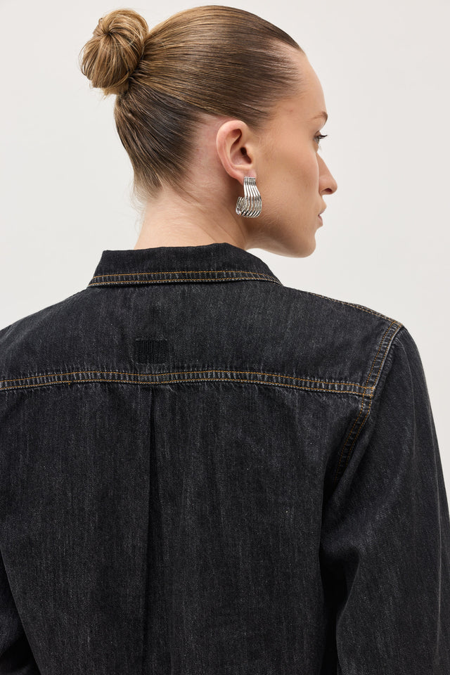 חולצת ג'ינס זואי פולו וואש שחור