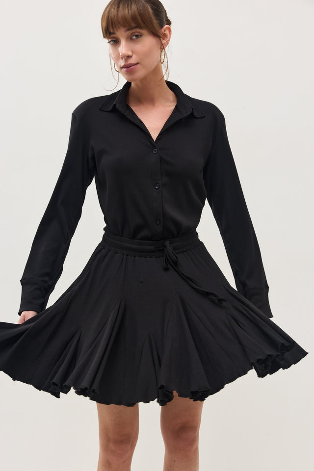 חצאית קקאו ריב A שחורה