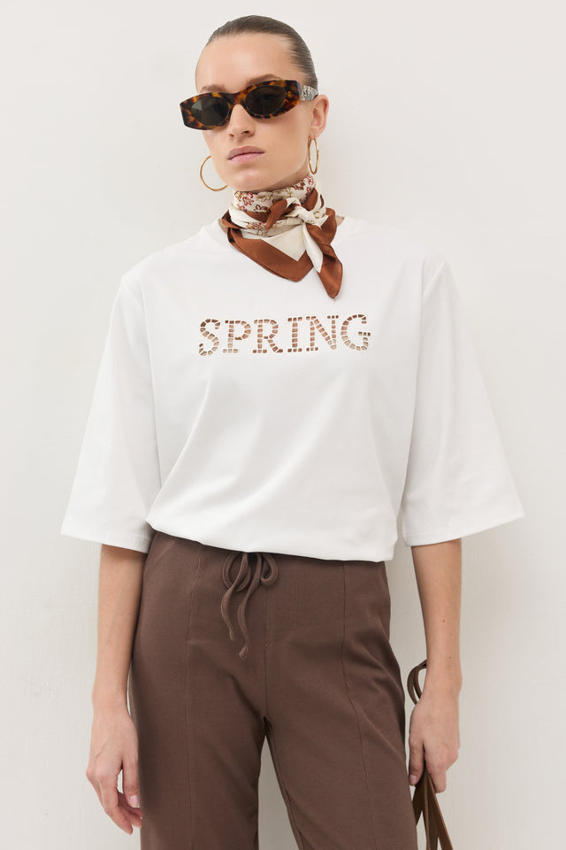 חולצת SPRING תחרה כריות כתפיים נשלפות לבנה