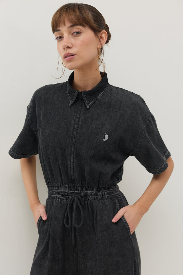 אוברול זיפר ג׳ינס וונט ספייסי קצר שחור