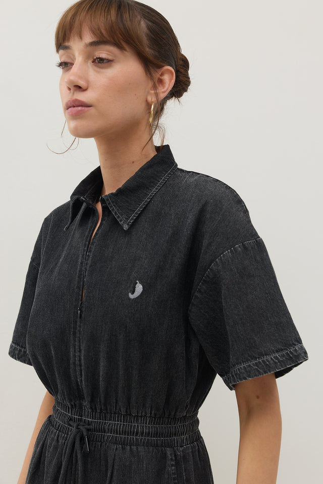 אוברול זיפר ג׳ינס וונט ספייסי קצר שחור