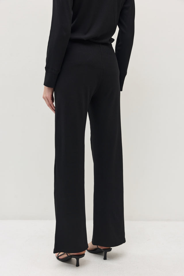 מכנסי קקאו ריב פתח קדמי שחורים