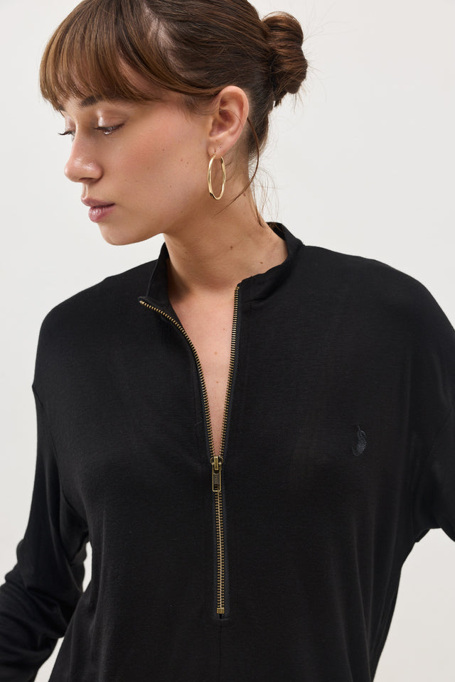 חולצת זיפר ספייסי שרוול ארוך שחורה
