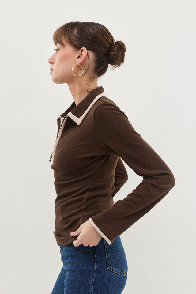 חולצת זיפר פולו ארוכה חום שוקולד בז'
