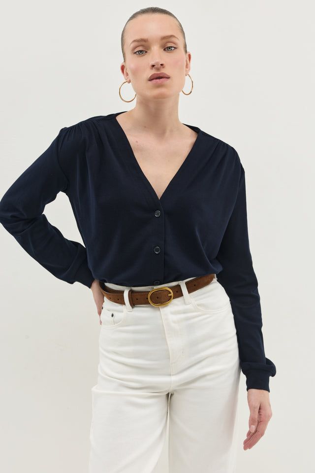 חולצת דילן מכופתרת מפתח וי כיווצים ריב נייבי