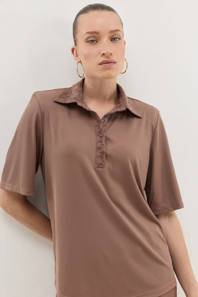 חולצת ספיריט וונט ריב צווארון תחרה טראפל