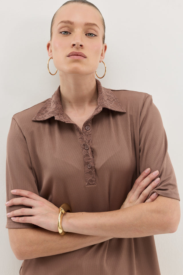 חולצת ספיריט וונט ריב צווארון תחרה טראפל