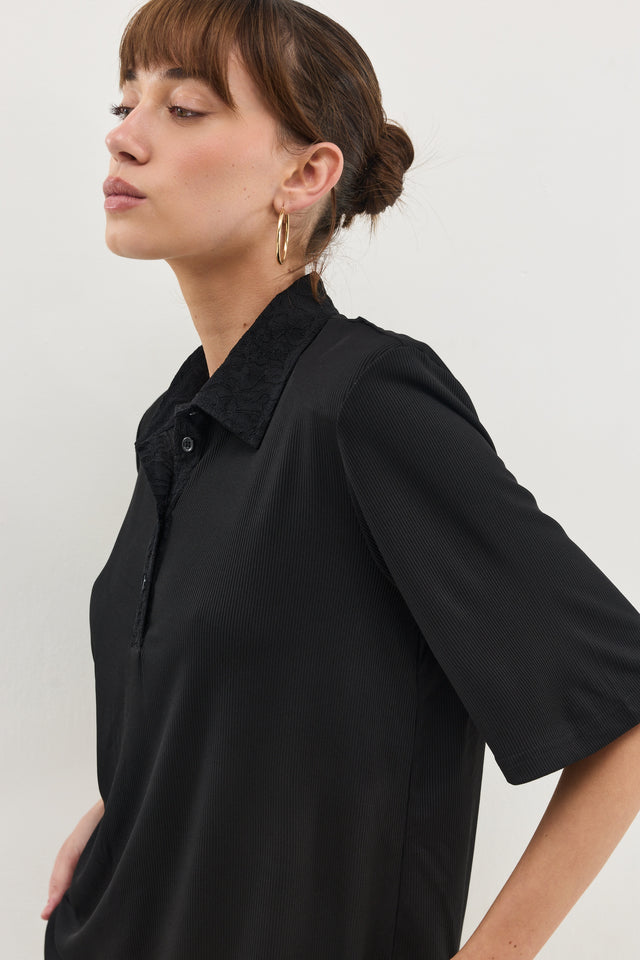 חולצת ספיריט וונט ריב צווארון תחרה שחורה