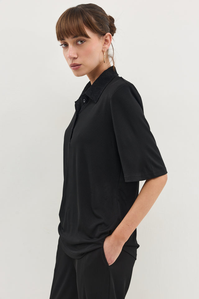 חולצת ספיריט וונט ריב צווארון תחרה שחורה