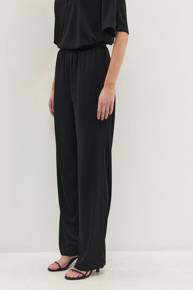 מכנסי ספיריט סיגר שחורים