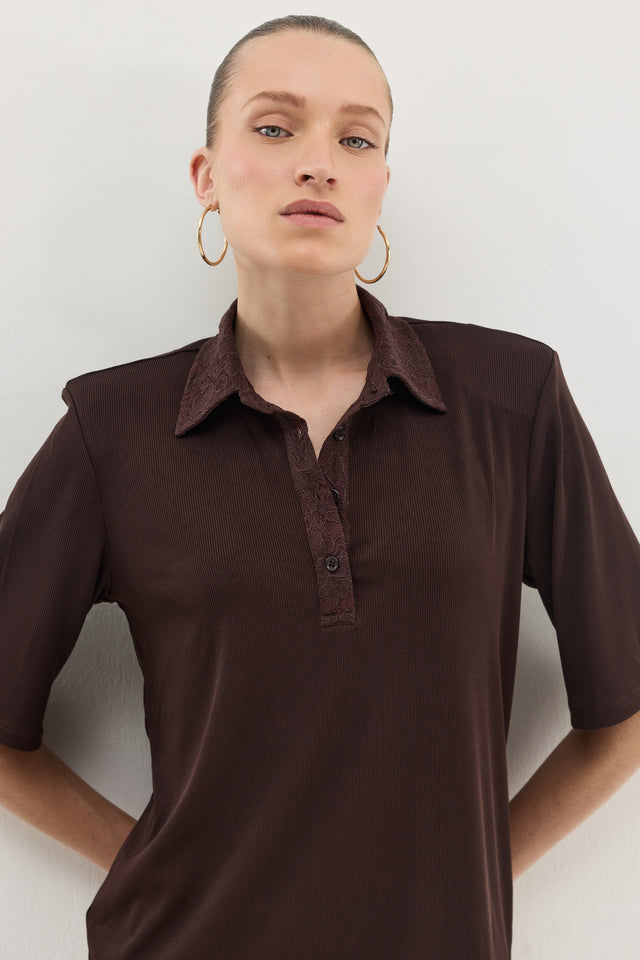 חולצת ספיריט וונט ריב צווארון תחרה חום