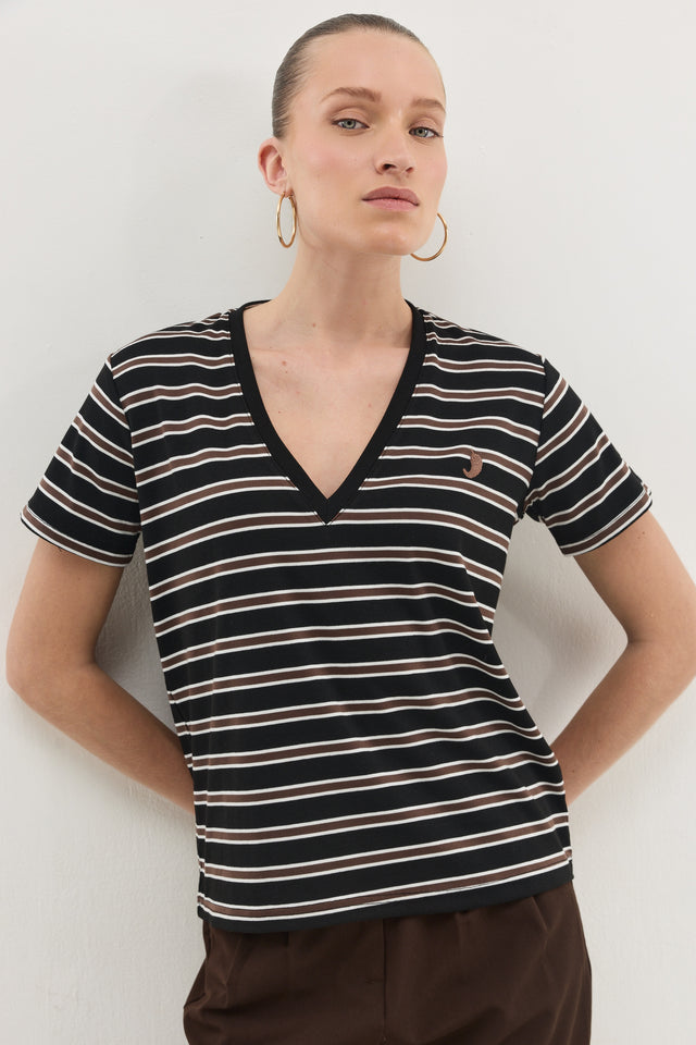 חולצת וי קוקיז פסים מפתח וי קצרה שחורה