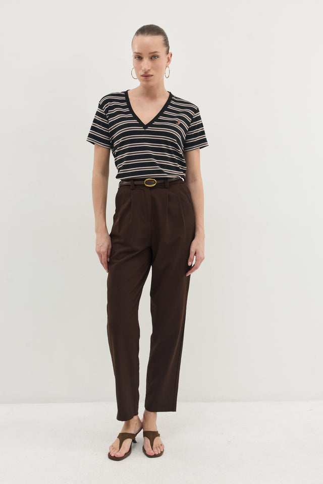 חולצת וי קוקיז פסים מפתח וי קצרה שחורה