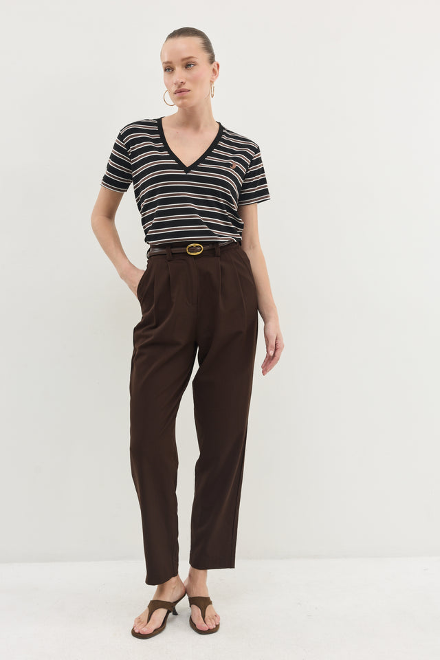 חולצת וי קוקיז פסים מפתח וי קצרה שחורה