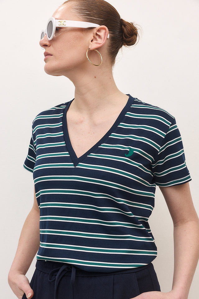 חולצת וי קוקיז פסים מפתח וי קצרה נייבי