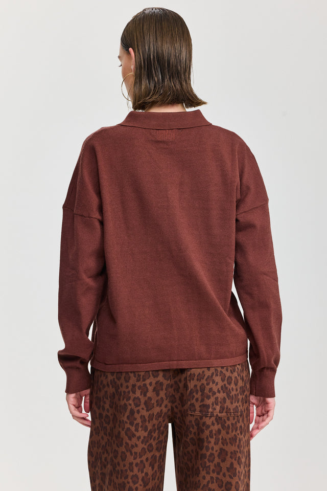 חולצת סריג אפוגאטו פולו ארוכה חומה