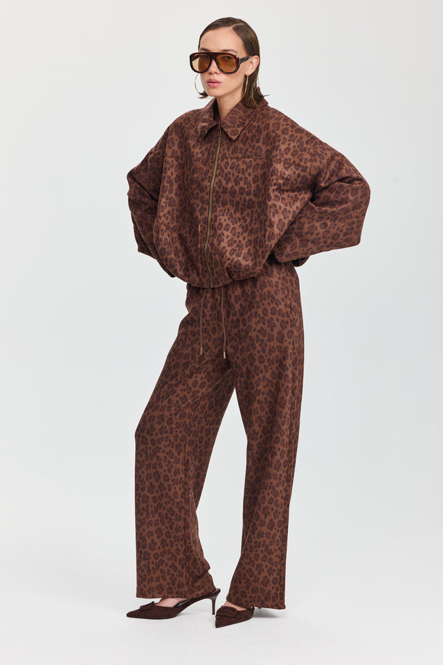 מכנסיים מתרחבים מזמש מנומר עם גומי ושרוכים