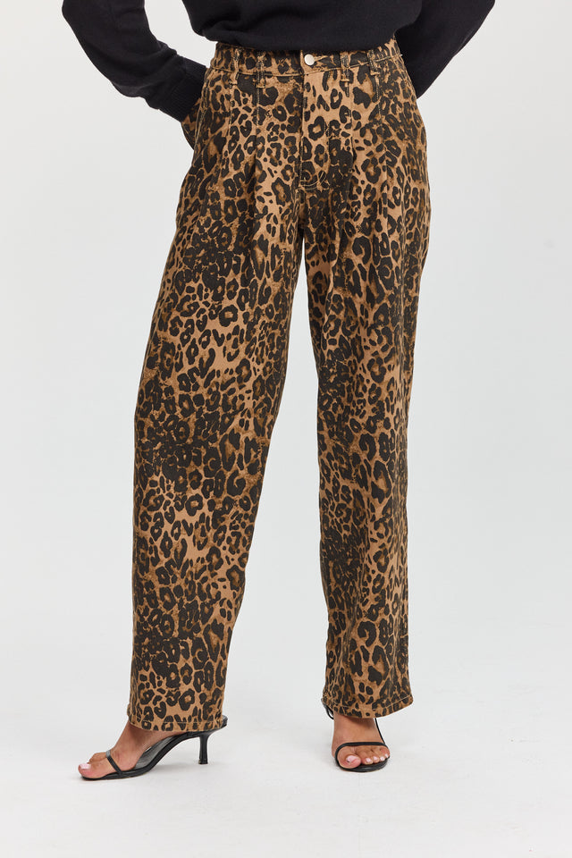 מכנסי ג'ינס מאפין מחוייטים מנומרים