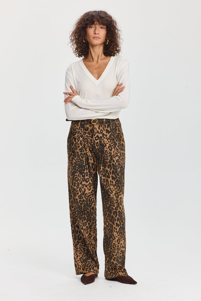 מכנסי ג'ינס מאפין מחוייטים מנומרים