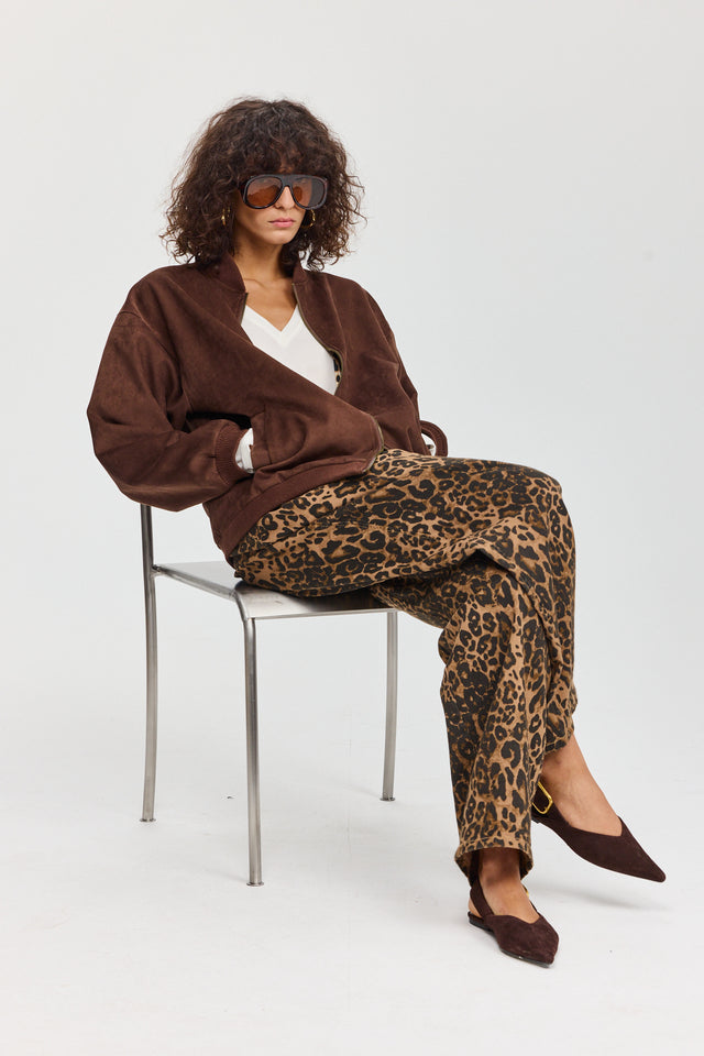 מכנסי ג'ינס מאפין מחוייטים מנומרים