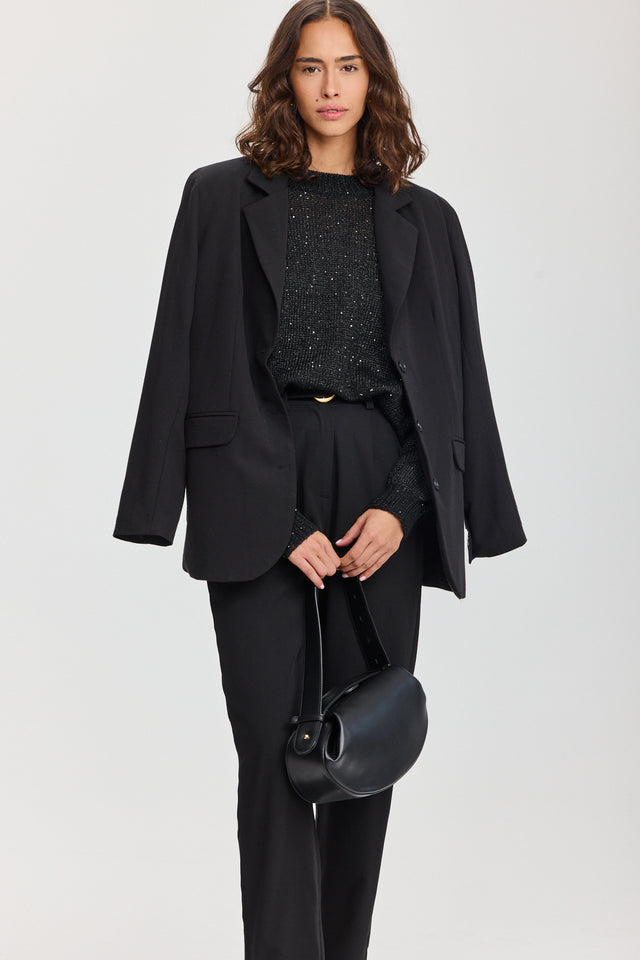 סוודר מרשמלו פייטים שחור