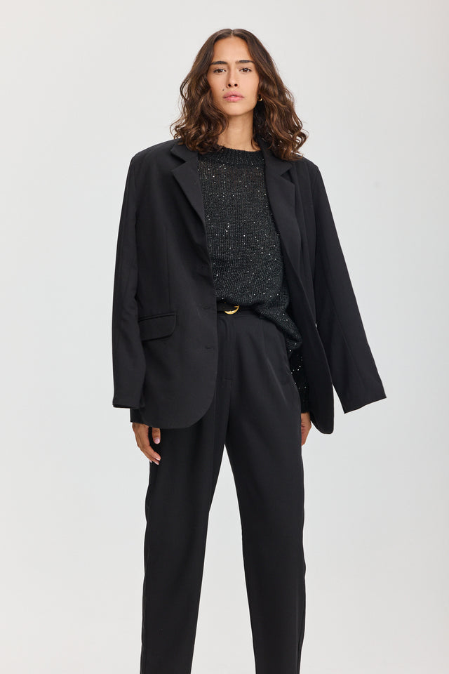 סוודר מרשמלו פייטים שחור