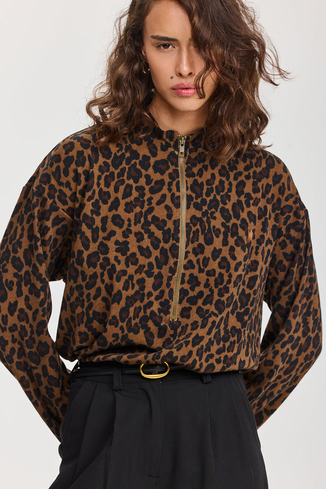 חולצת זיפר שרוול ארוך מנומרת