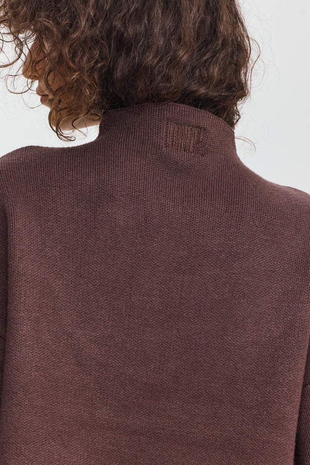 סוודר פרזנט חום שוקולד