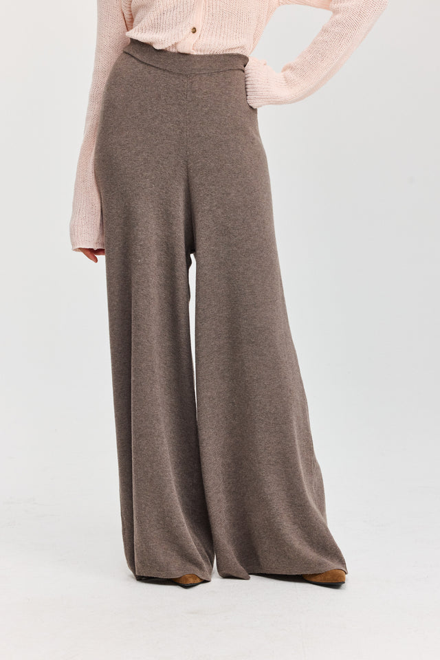 מכנסי פריס מתרחבים סריג טראפל