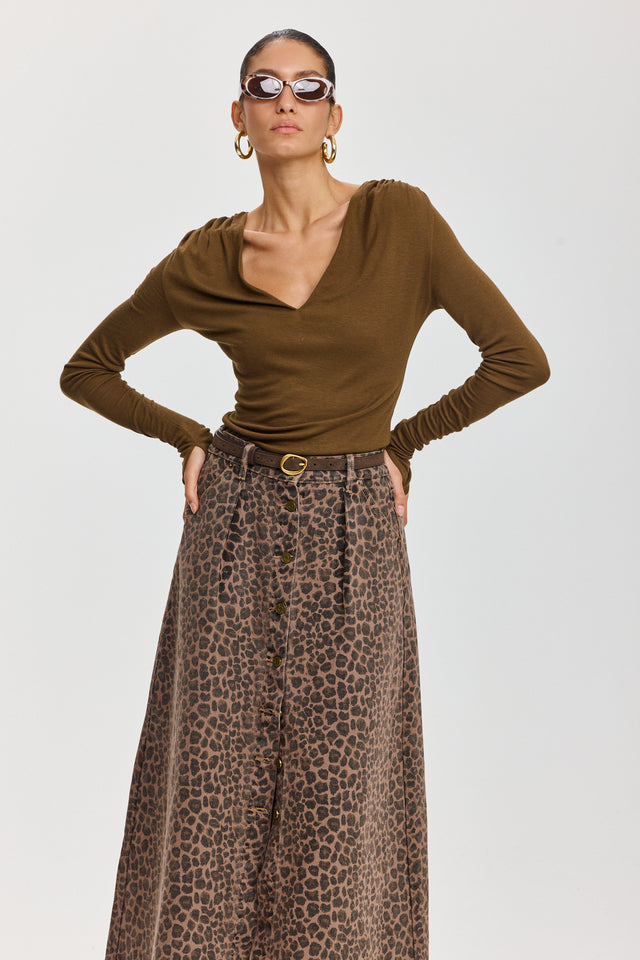 חצאית ג'ינס קמפרי A כפתורים מנומרת