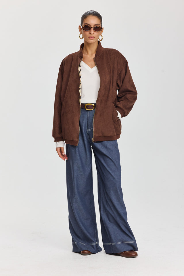 חולצת קוקיז מפתח וי לבנה