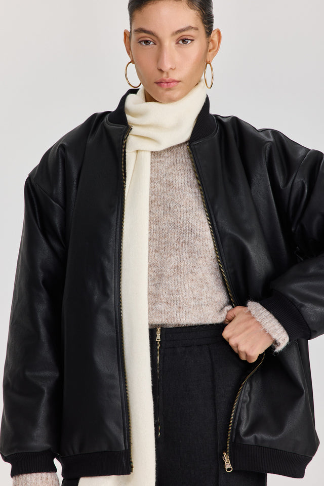 צעיף סריג חלק שמנת