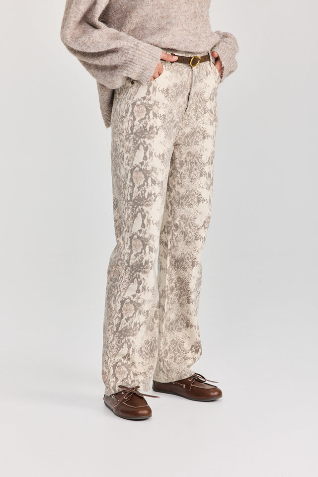 מכנסי ג'ינס נחש אפור שמנת