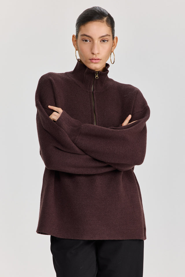 סוודר פרזנט זיפר חום שוקולד