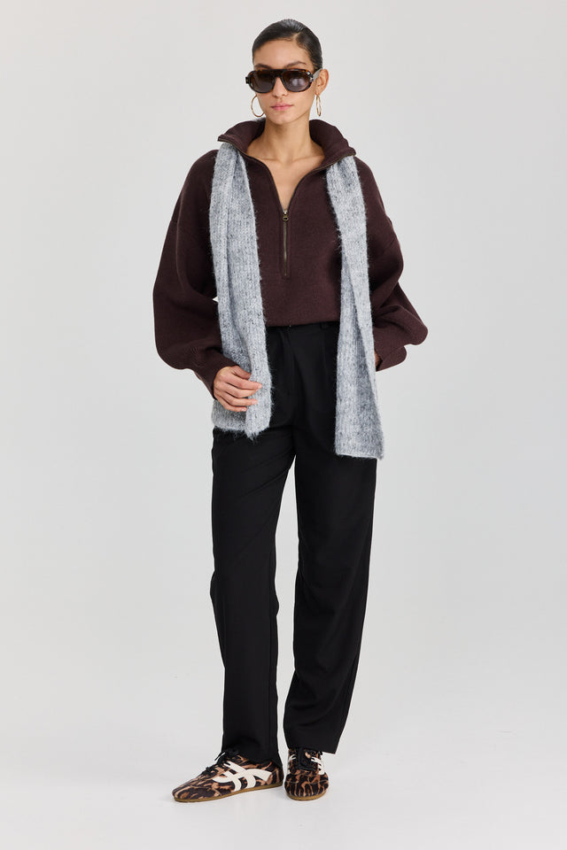 סוודר פרזנט זיפר חום שוקולד