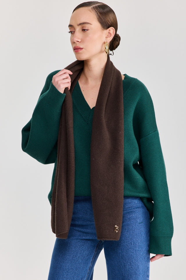 סוודר טוניקה פרזנט מפתח וי ירוק בקבוק